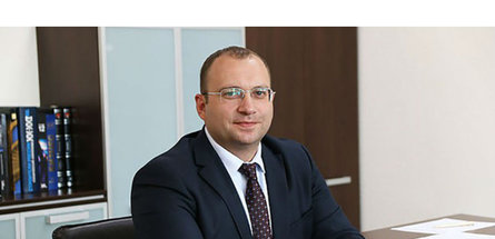 О модернизации НПЗ, цене бензина и транзите через российские порты