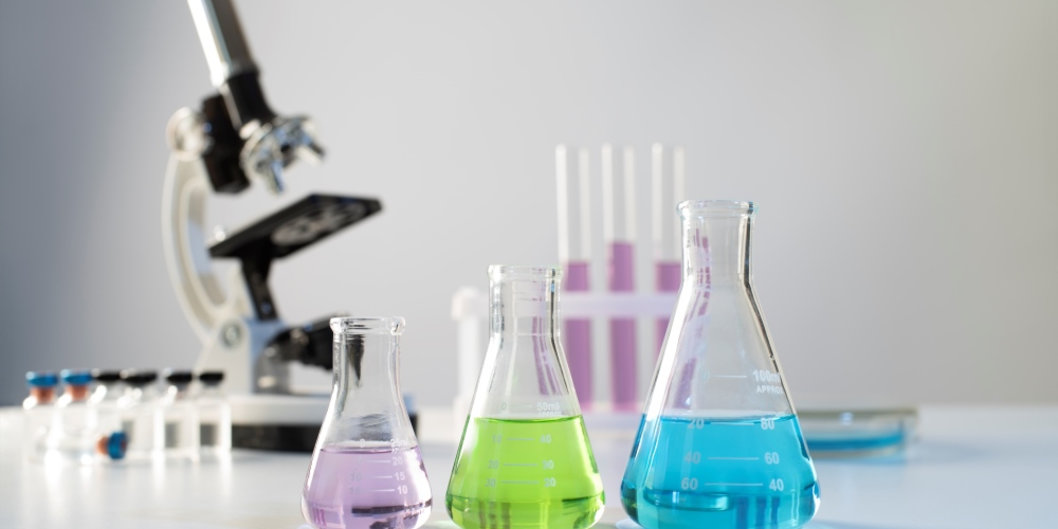 При поддержке «Гродно Азота» в БГТУ открыта лаборатория органического и нефтехимического синтеза