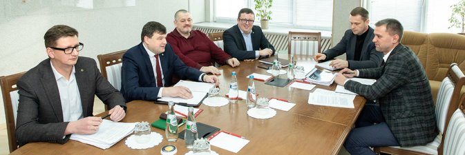 С «БЕЛШИНОЙ» ЛЮБОЙ ВИРАЖ КАК МАГИСТРАЛЬ