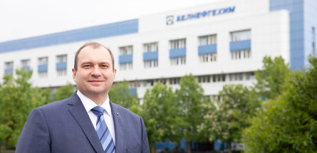 Коллективы организаций белорусского нефтехимического комплекса с Днем Независимости Республики Беларусь поздравляет Андрей Рыбаков