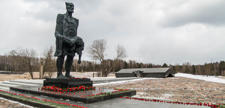 ДЕНЬ, КОГДА СОЖГЛИ ХАТЫНЬ