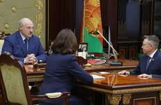 Глава государства принял с докладом генерального директора «Белоруснефти» 