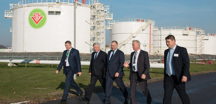 Председатель концерна «Белнефтехим» Андрей Рыбаков посетил «Минскоблнефтепродукт» 