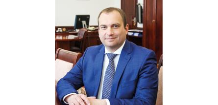 Работников и ветеранов белорусской нефтехимической отрасли поздравляет председатель Белорусского государственного концерна по нефти и химии Андрей Рыбаков