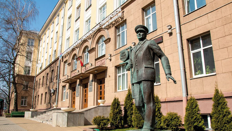 От фундаментальных исследований к прикладным решениям для нефтехимии