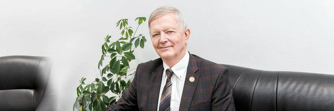 ХИМИЯ — НА СТЫКЕ НАУК