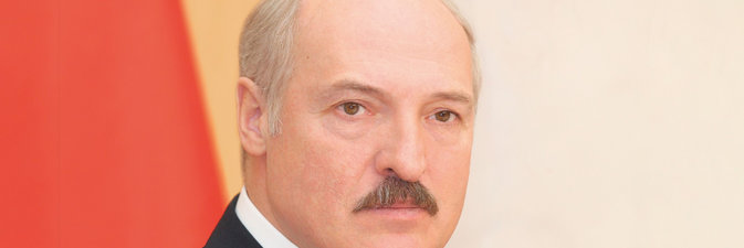 Президент Беларуси поздравил соотечественников с Днем Победы