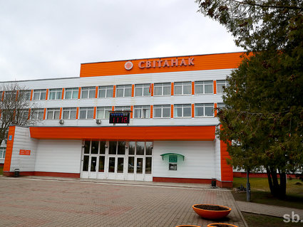 На швейно-трикотажной фабрике «Світанак» изготавливают собственное полотно из полиэфирного волокна ОАО «СветлогорскХимволокно»