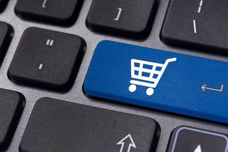 Белорусские нефтехимические предприятия наращивают продажи через интернет