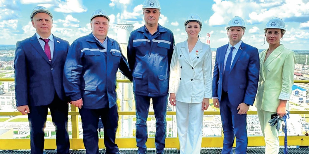 С Мариной Василевской о космосе, будущем и устойчивом развитии говорили на «Нафтане»