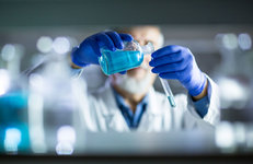 Академик Владимир Агабеков: «Инновации без химии невозможны»