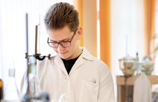 НАХИМИЧИМ? ДА! Мир изобретений потомков Менделеева