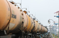 РФ наращивает экспорт нефти в дружественные страны