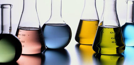 В Беларуси утверждены правила охраны труда при работе с опасными химвеществами