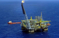 SOCAR Trading заключила контракт на поставку нефти в Беларусь