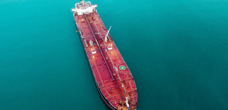 Беларусь продолжит получать нефть через Украину