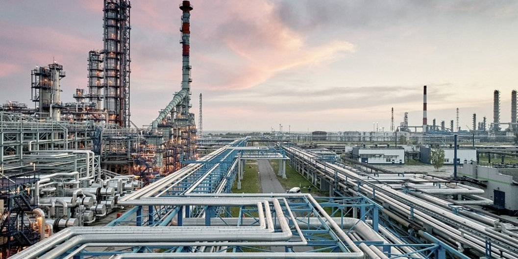 Топ-10 крупнейших НПЗ в России: мощность, модернизация и глубина переработки