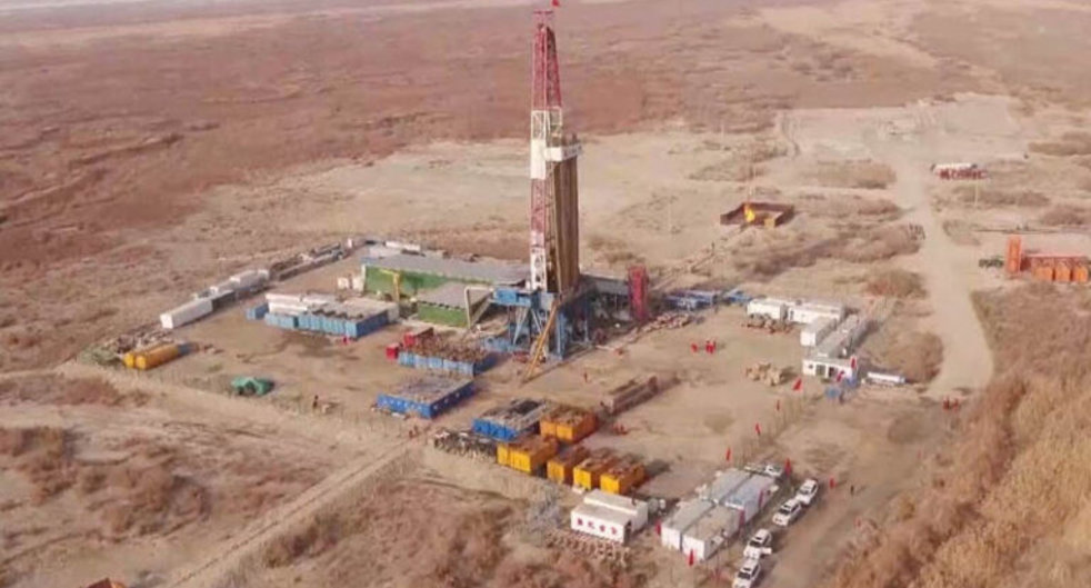 В Китае начали бурить самую глубокую в Азии нефтегазовую скважину