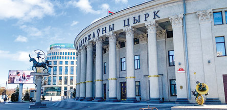 Когда «цирк здесь устраивать» — это работа