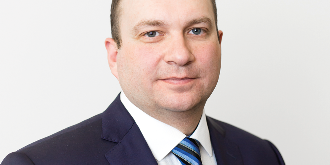 Работников и ветеранов белорусской нефтехимической отрасли поздравляет председатель Белорусского государственного концерна по нефти и химии Андрей Рыбаков