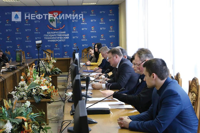 ШИННАЯ ПРОМЫШЛЕННОСТЬ КРУПНЫМ ПЛАНОМ: планы развития белорусской шинной промышленности