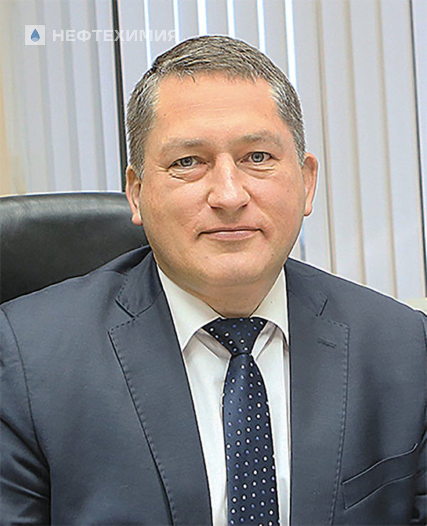 КАДРОВЫЕ НАЗНАЧЕНИЯ: Гендиректор «Белшина» Владимир Карпяк