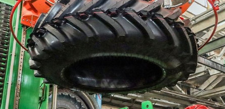 На ЗКГШ «Белшины» испытали новые прессы