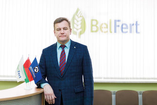 Государственной награды удостоен директор Гомельского химического завода Дмитрий Черняков