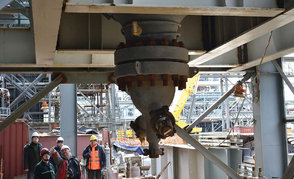 ФОТОРЕПОРТАЖ: Монтаж крупногабаритных аппаратов