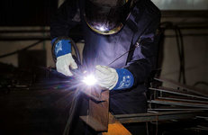 АЖ ИСКРЫ ЛЕТЯТ!