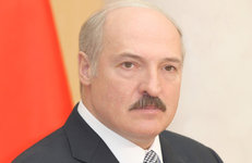 Александр Лукашенко поздравил соотечественников с Днем Победы