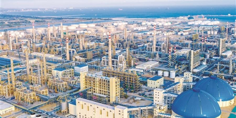 Китай начинает переработку низкокачественной тяжелой нефти 