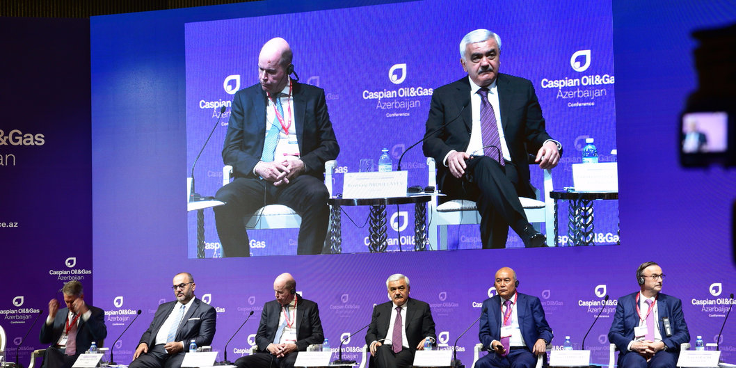 В АЗЕРБАЙДЖАНЕ НАЧАЛА РАБОТУ 26-Я МЕЖДУНАРОДНАЯ КОНФЕРЕНЦИЯ CASPIAN OIL AND GAS