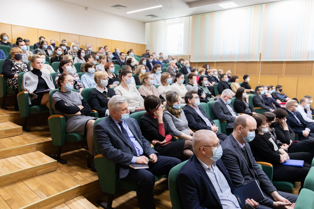 Всенародное обсуждение проекта главного закона