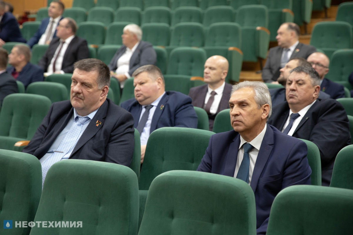 В концерне «Белнефтехим» награждены лучшие сельхозпредприятия