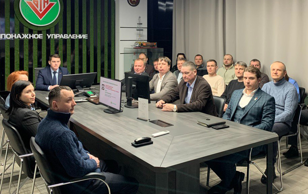 С коллективом «Белоруснефти» встретился Илья Икан