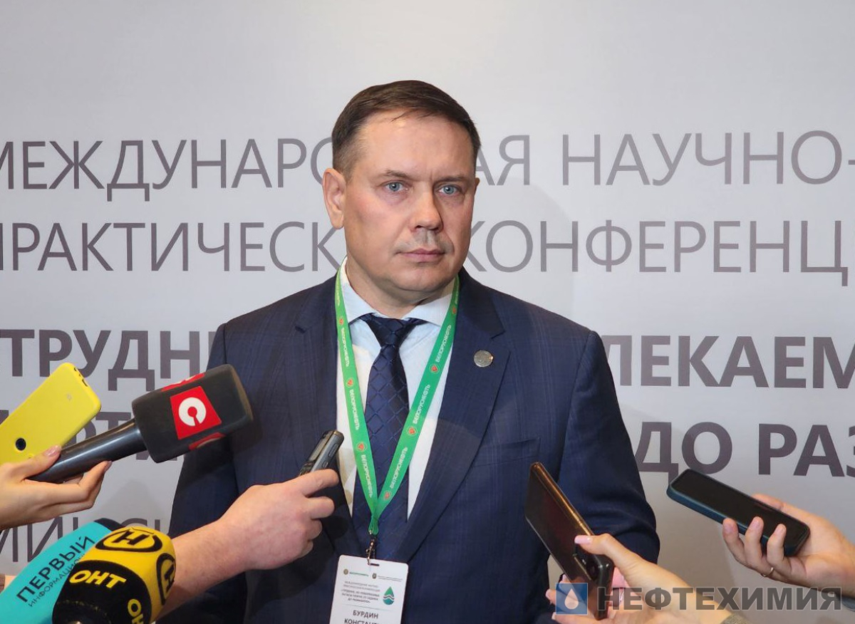Как добывать «трудные, но извлекаемые запасы нефти», в Минске обсуждают специалисты белорусских, российских и китайских компаний