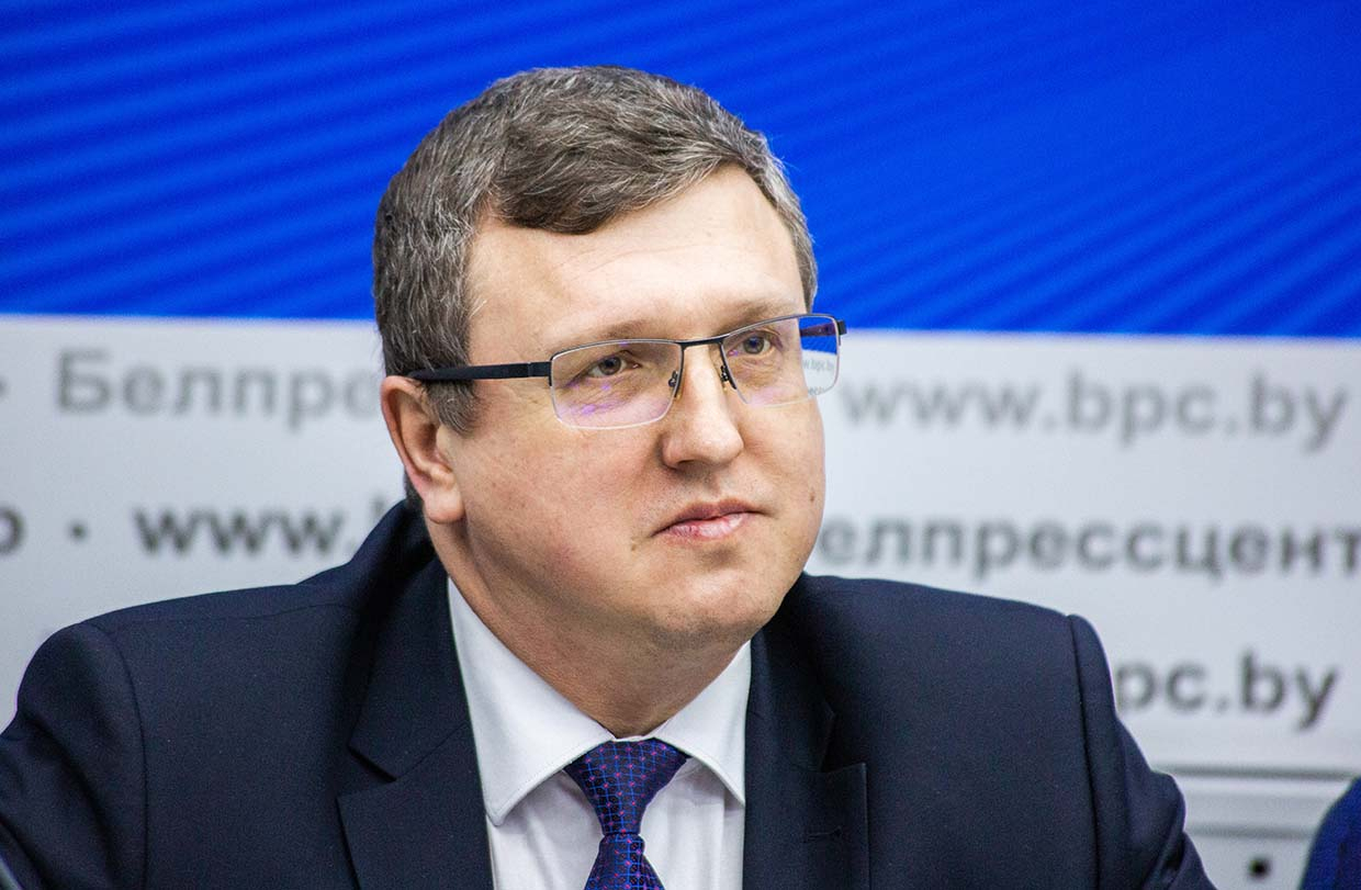 председатель Государственного комитета Беларуси по науке и технологиям Александр Шумилин 