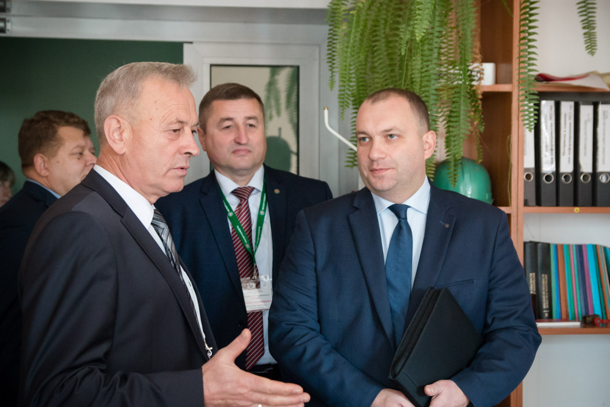Председатель концерна «Белнефтехим» Андрей Рыбаков посетил «Минскоблнефтепродукт» 