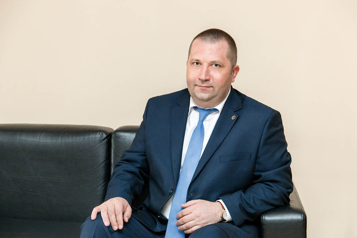 генеральный директор ОАО «Полоцк-Стекловолокно» Роман Близнёв