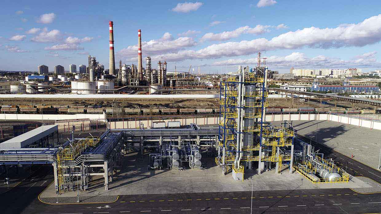НПЗ имени Гейдара Алиева перерабатывает 21 из 24 сортов сырой нефти и 15 видов прочего углеводородного сырья