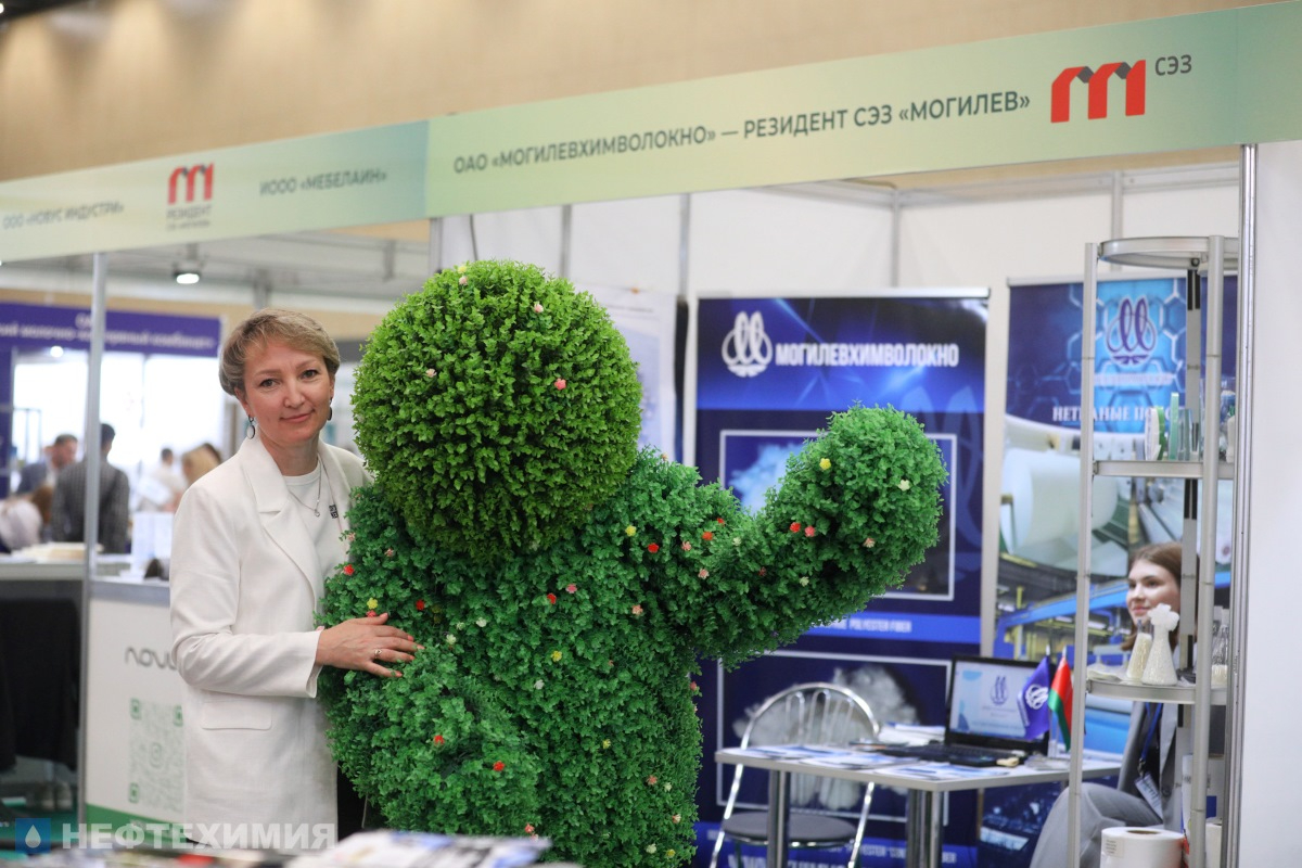 Белорусские нефтехимики участвуют в Ecology Expo — 2025
